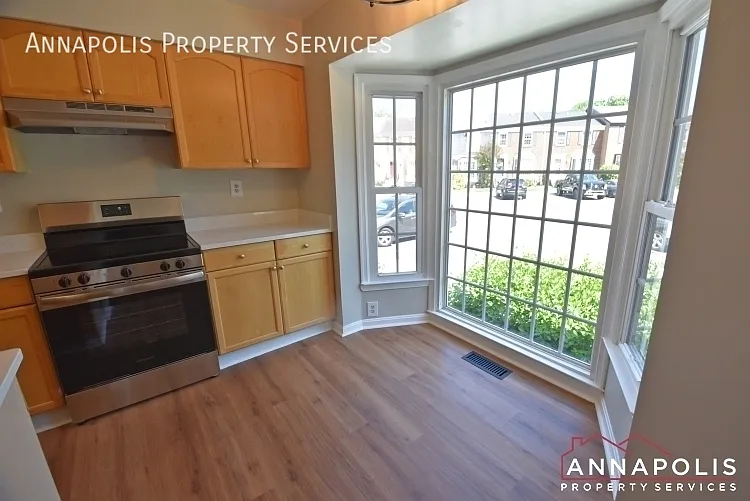 1254 Masters Dr — Photo 3
