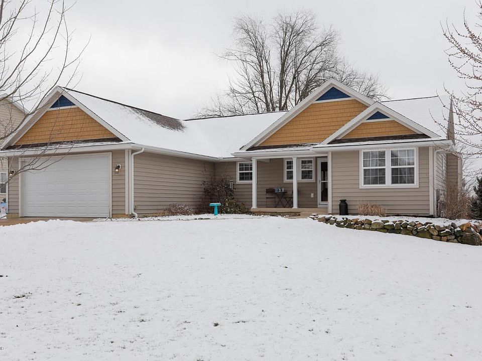 6635 Bela Ave-101