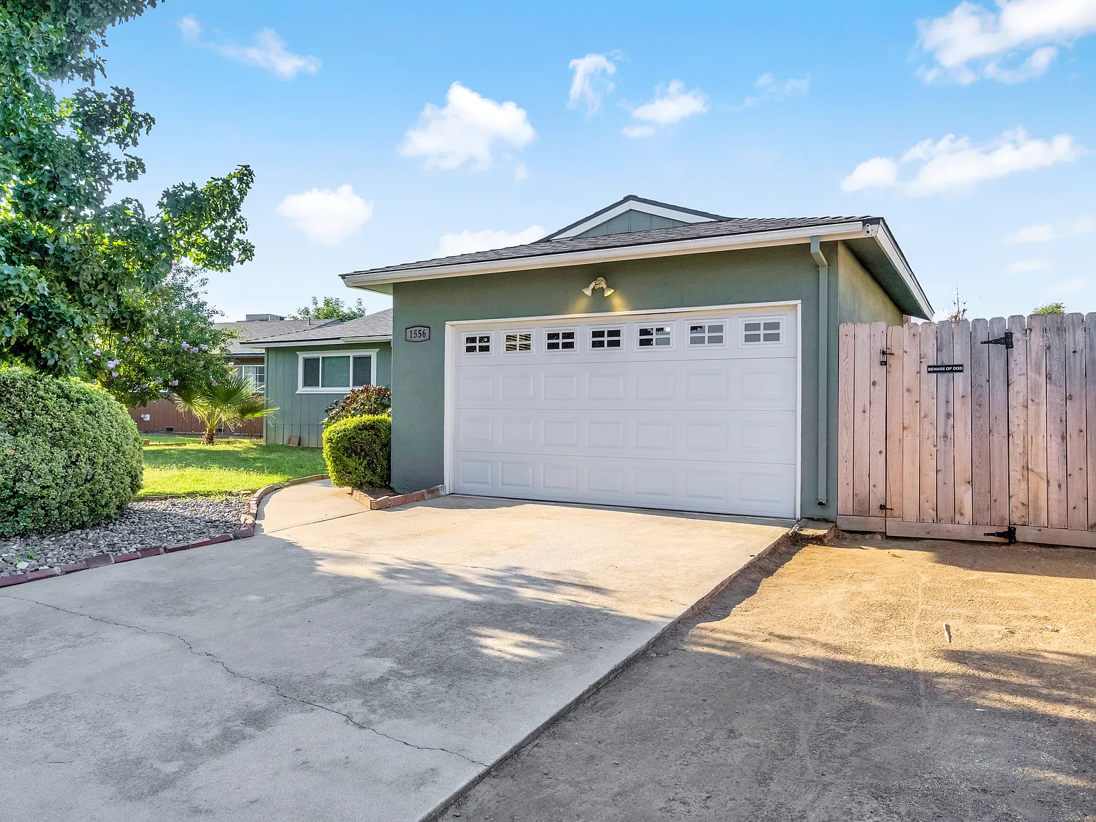 1556 Keats Ave — Photo 3