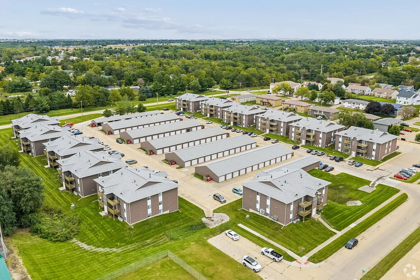 2 bed, 850 sqft, $1,100 — Photo 3