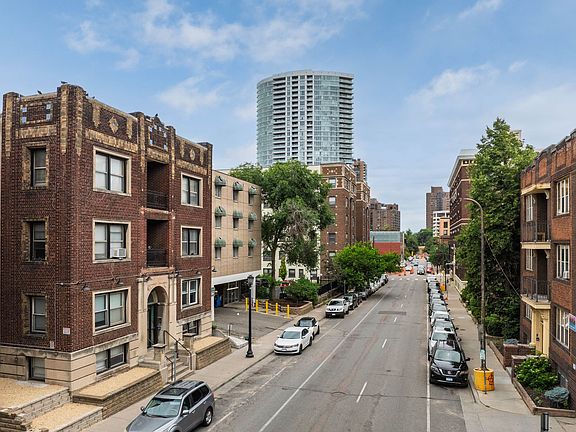 2nd image of 1524 Lasalle Ave APT 207