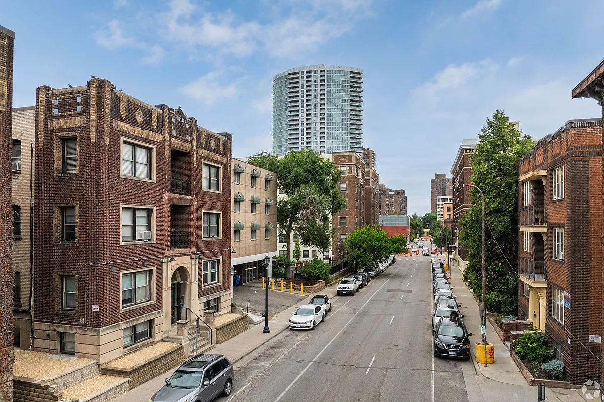 Building Photo - 1524 LaSalle Ave