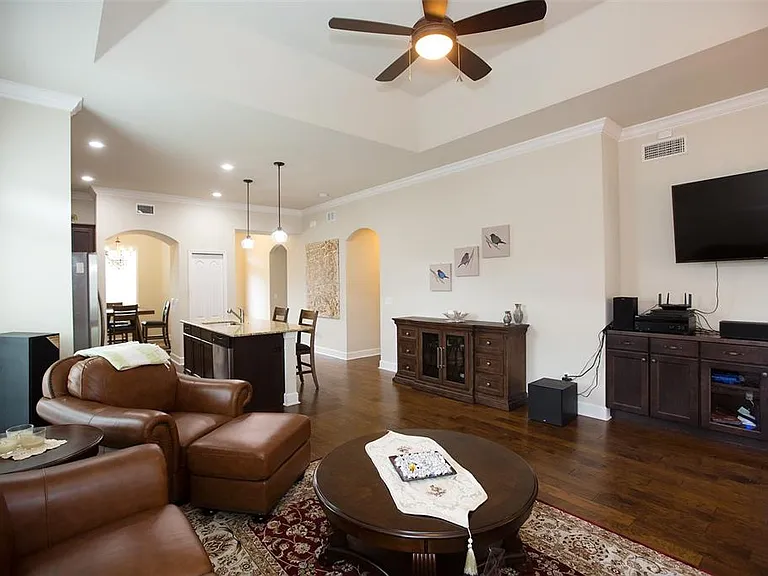 7440 SW 80th Dr — Photo 5
