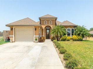 907 W Dawes Ave, Alton, TX 78573