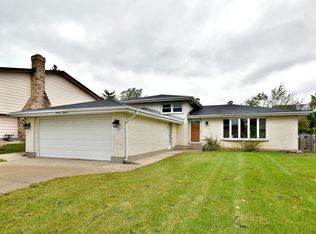 1318 W Byron Ave, Addison, IL 60101