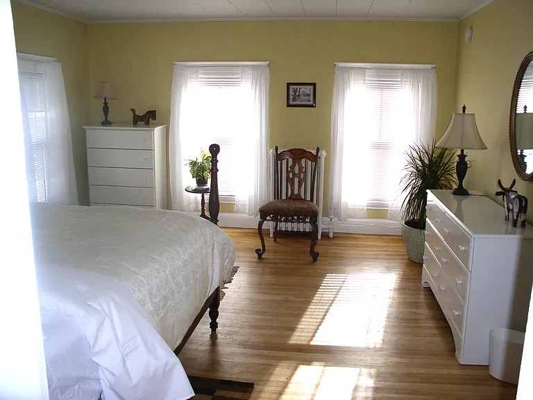 8 Spring St #3 — Photo 2