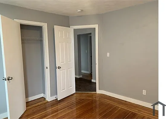 3 bed, 1000 sqft, $2,750 — Photo 1