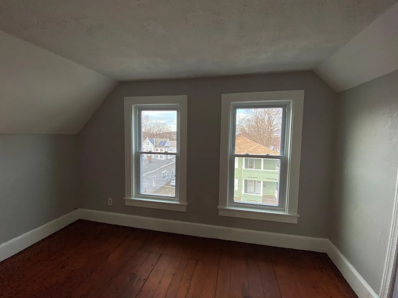 146 Charles St — Photo 3