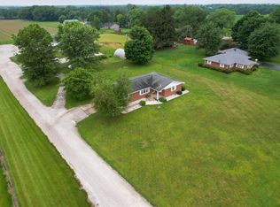 2251 W Stone Bluff Rd, Covington, IN 47932