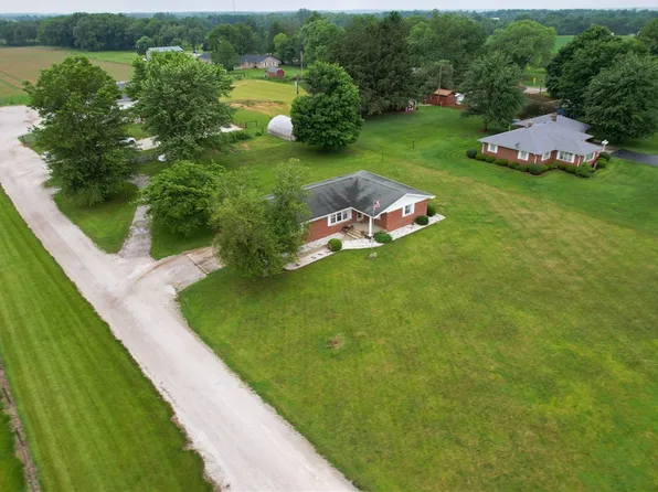 2251 W Stone Bluff Rd, Covington, IN 47932