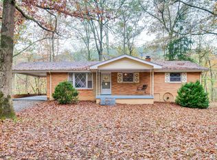 2858 Distillery Rd, Greenbrier, TN 37073