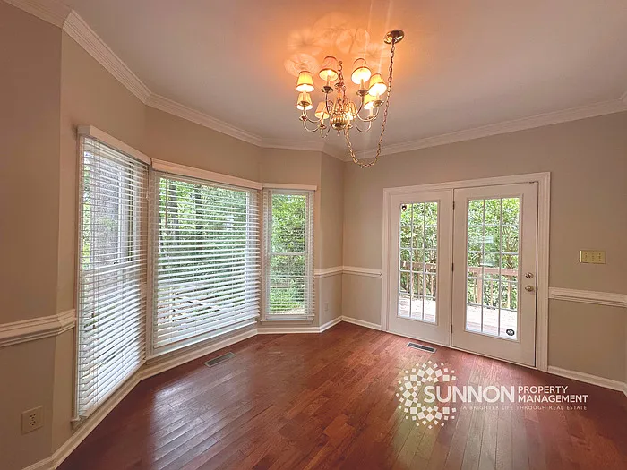 9300 Harris Glen Dr — Photo 6