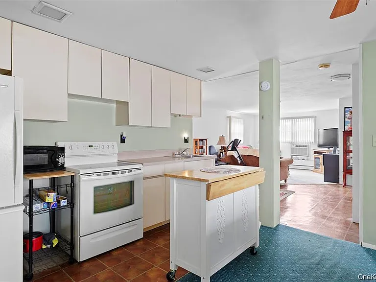 830 N Broome Ave — Photo 7