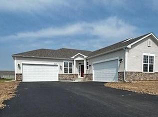416 Canterbury Ct LOT 155, Lincoln Williams Bay, WI 53191