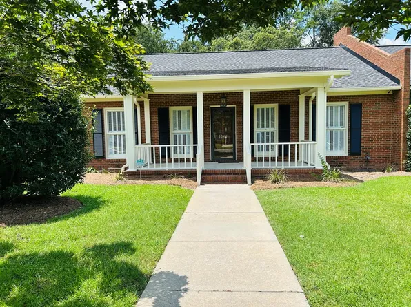 1546 Ivy Ln, Moultrie, GA 31768