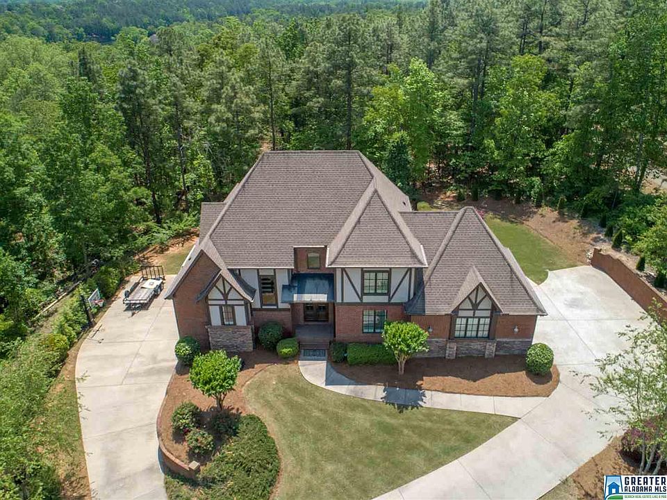 2nd image of 1125 Springhill Ln
