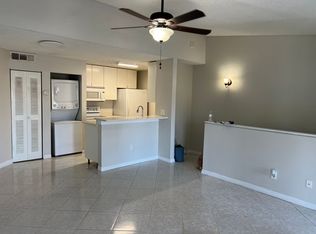 153 Santa Clara Dr APT 3, Naples, FL 34104