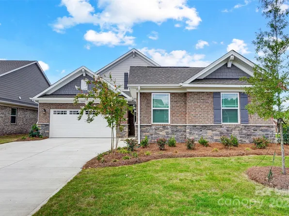 3855 Marchers Trace Dr, Mint Hill, NC 28227