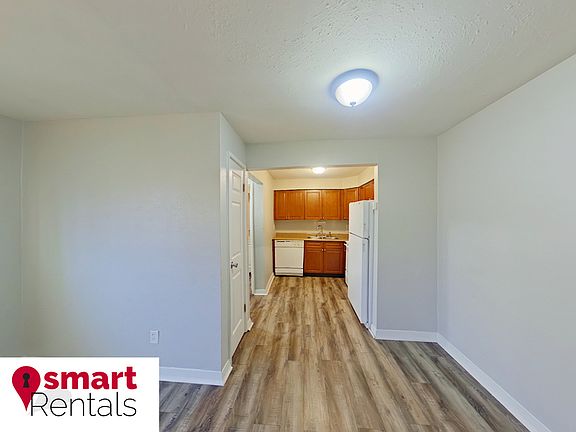 2nd image of 3021 Pestalozzi St APT 207