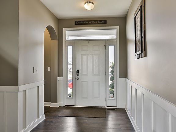 3rd image of 7077 Shadywood Ct