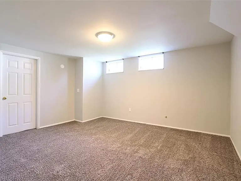 1929 Squires Way Ct — Photo 18