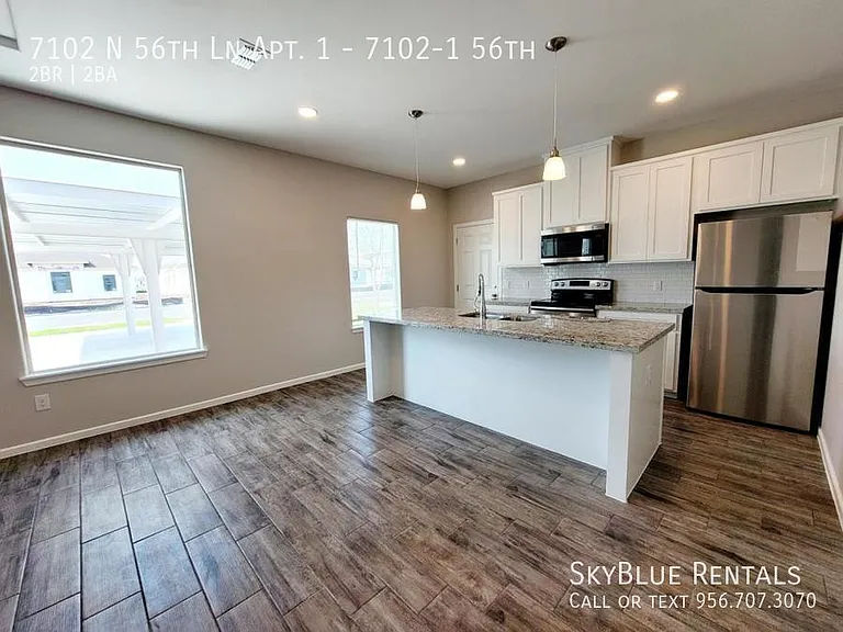7102 N 56th Ln #1 — Photo 5
