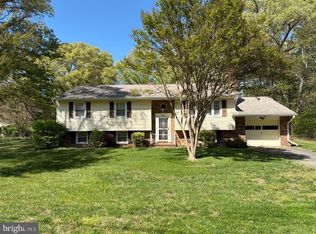 45822 Filmore Dr, Great Mills, MD 20634