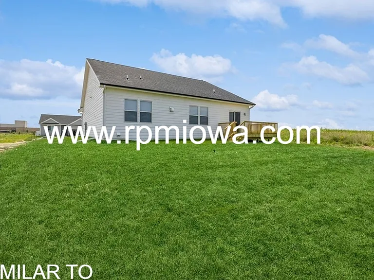 1784 Highland Cir SW — Photo 33