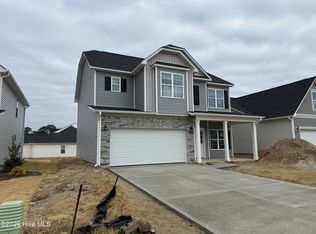 32 W Emily Gardens Dr, Selma, NC 27576