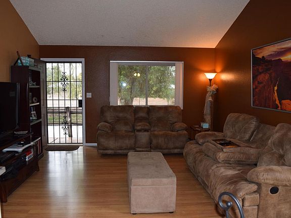 5th image of 950 S Valencia Unit 24