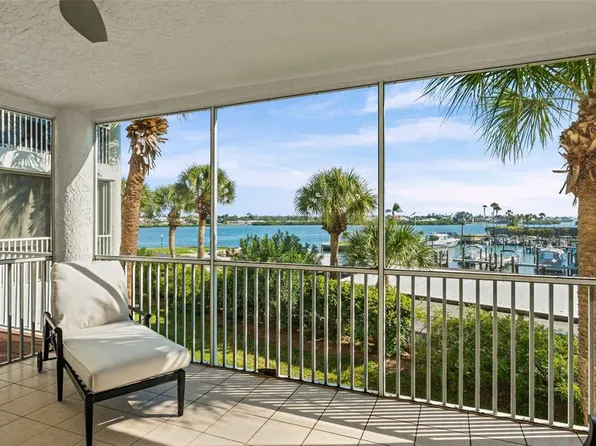 1260 Dolphin Bay Way APT 203, Sarasota, FL 34242