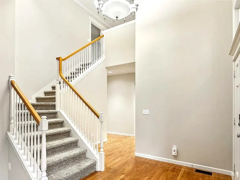 15536 NE 62nd Ct — Photo 10