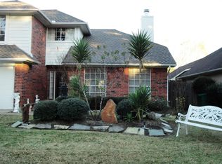 1610 Mabry Mill Rd, Houston, TX 77062