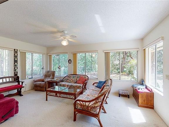 5th image of 633 N Pompeo Ave