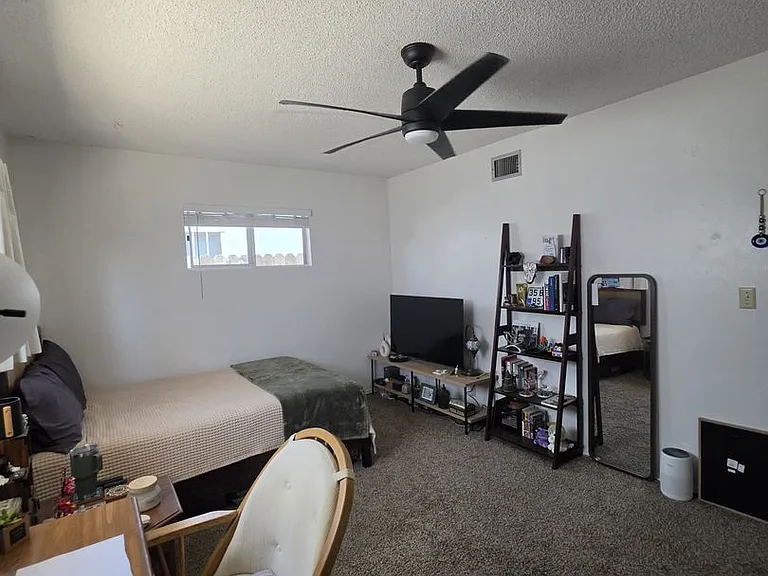5140 Catoctin Dr — Photo 25