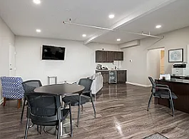 Catons Villas Apartments — Photo 11