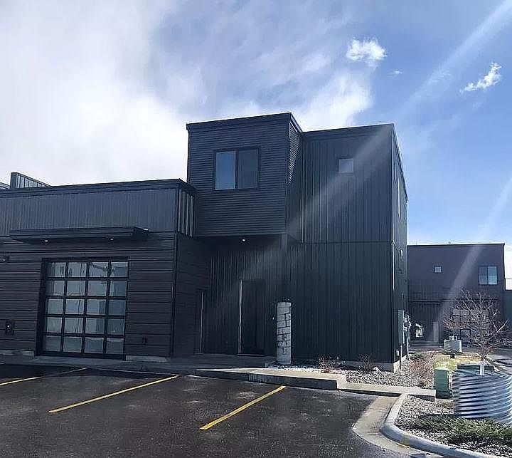 Front entrance, plenty of parking