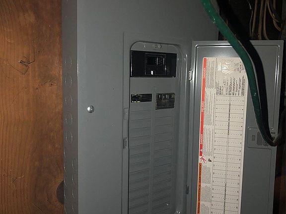 5th image of 119 S Catherine St