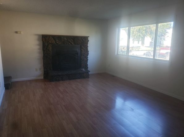 (undisclosed Address)