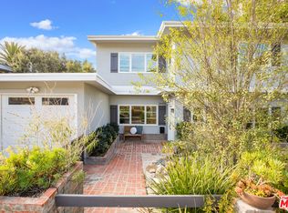 2440 Beverley Ave, Santa Monica, CA 90405
