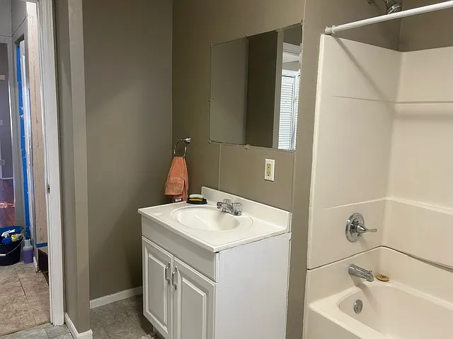 4254 Michigan Ave #2 — Photo 5