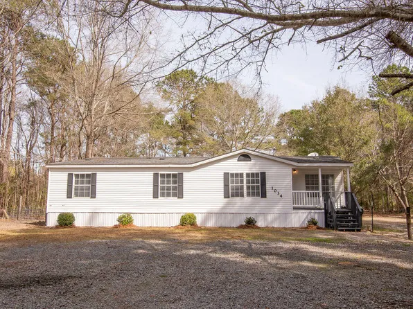 1034 Merell Ave, Bonneau, SC 29431