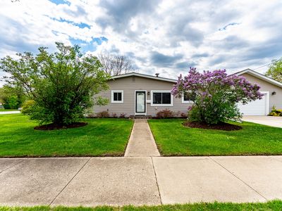 204 N Rohlwing Rd, Palatine, IL, 60074