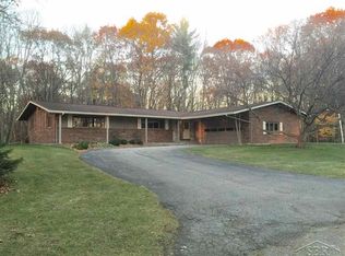 1920 Kennely Rd, Saginaw, MI 48609