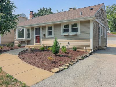 376 Spring Ave, Glen Ellyn, IL, 60137