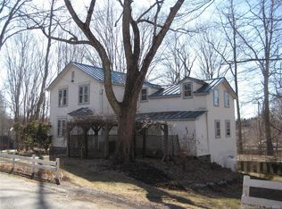 27 Amos Rd, Preston, CT 06365