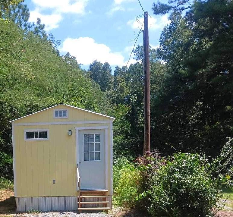 1st image of 137 Dunbar Rd