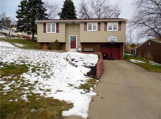 1141 Lebanon School Rd, West Mifflin, PA 15122