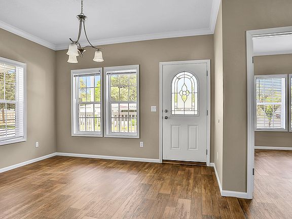 2nd image of 84 Royal Palm Cir