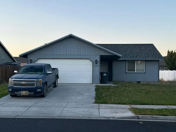 9825 Maple Dr NE, Moses Lake, WA 98837